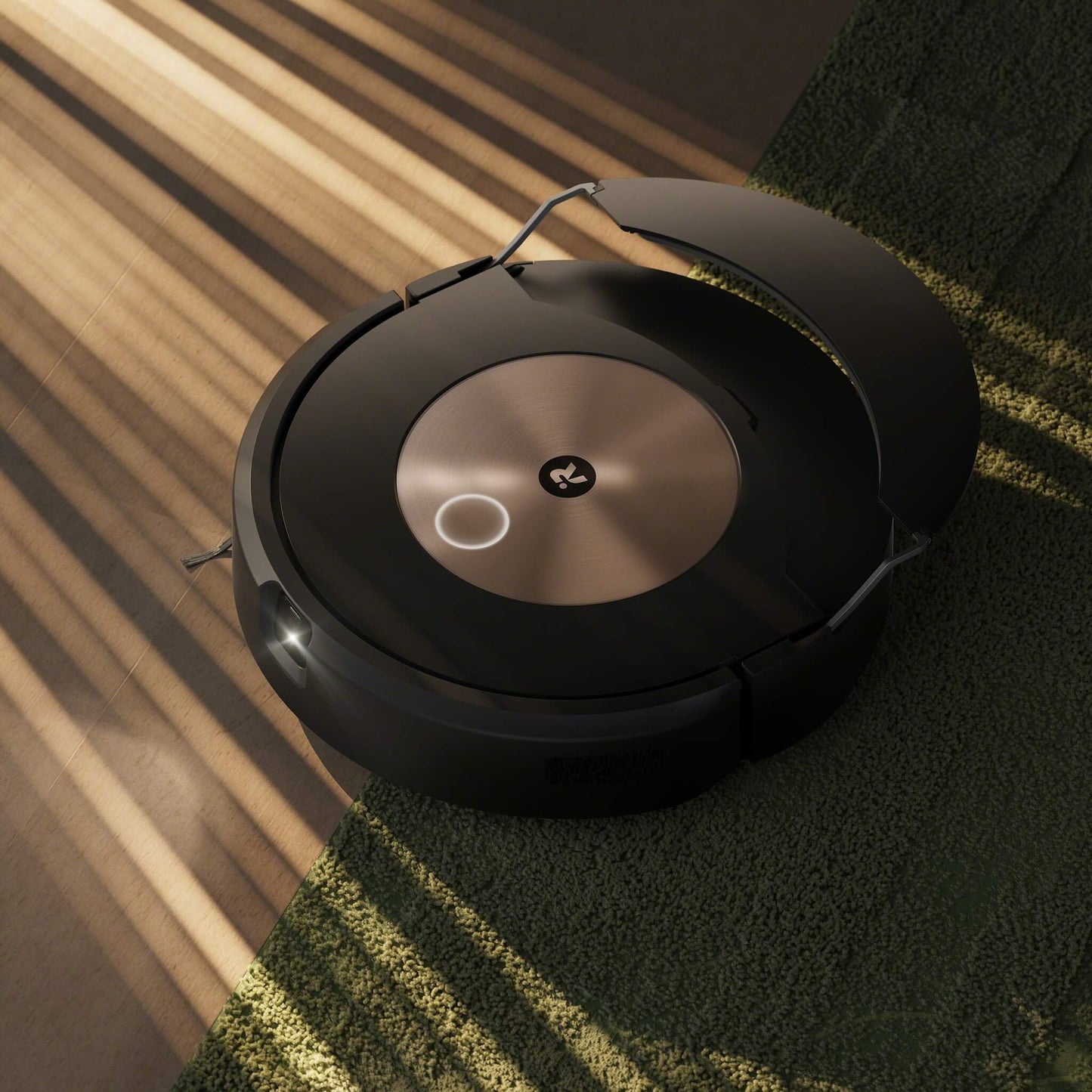 Roomba Combo® j9+ robottolmuimeja põrandapesufunktsiooniga